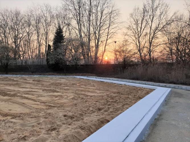 Boiska do siatkówki plażowej, przygotowania do sezonu (fot. PROSKOS)