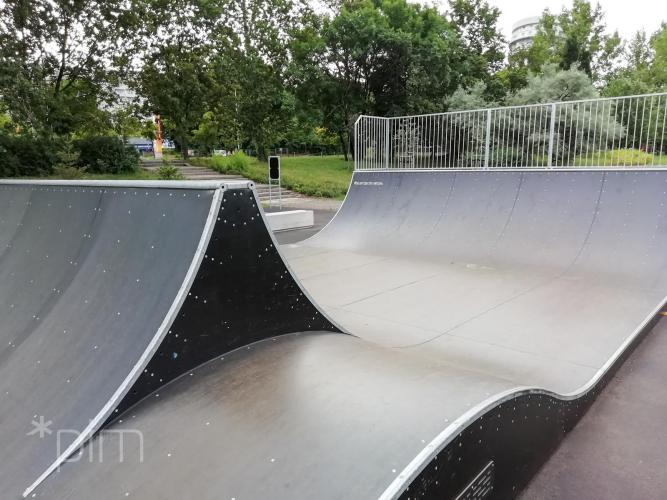 skatepark na os. Tysiąclecia