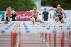 Bieg 100 m przez płotki kobiet