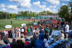 Wypenione-trybuny-podczas-festiwalu-sztafet